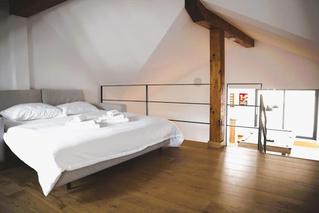 Beautiful Design 2 Bedroom Loft Mertert Luaran gambar