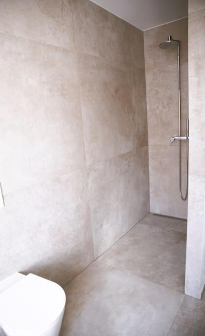 Beautiful Design 2 Bedroom Loft Mertert Luaran gambar