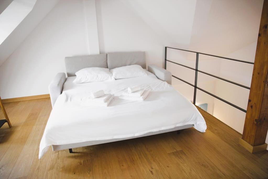 Beautiful Design 2 Bedroom Loft Mertert Luaran gambar